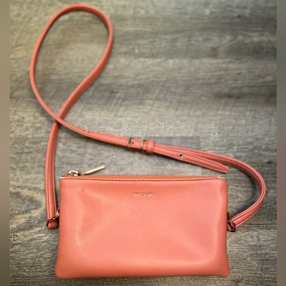 ❌SOLD❌ Matt & Nat Triplet Vegan Crossbody Bag - Picture 1 of 8